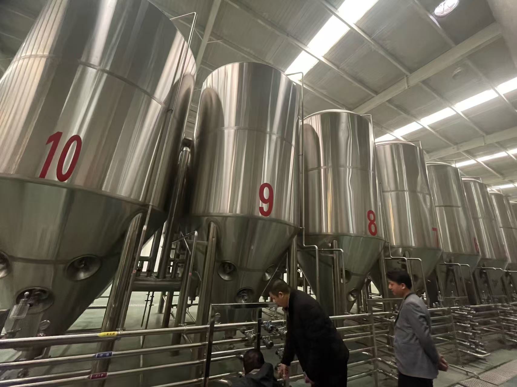 提蒙乡精酿啤酒设备厂—平面布置、设备设计、制造、调试、培训等一条龙服务